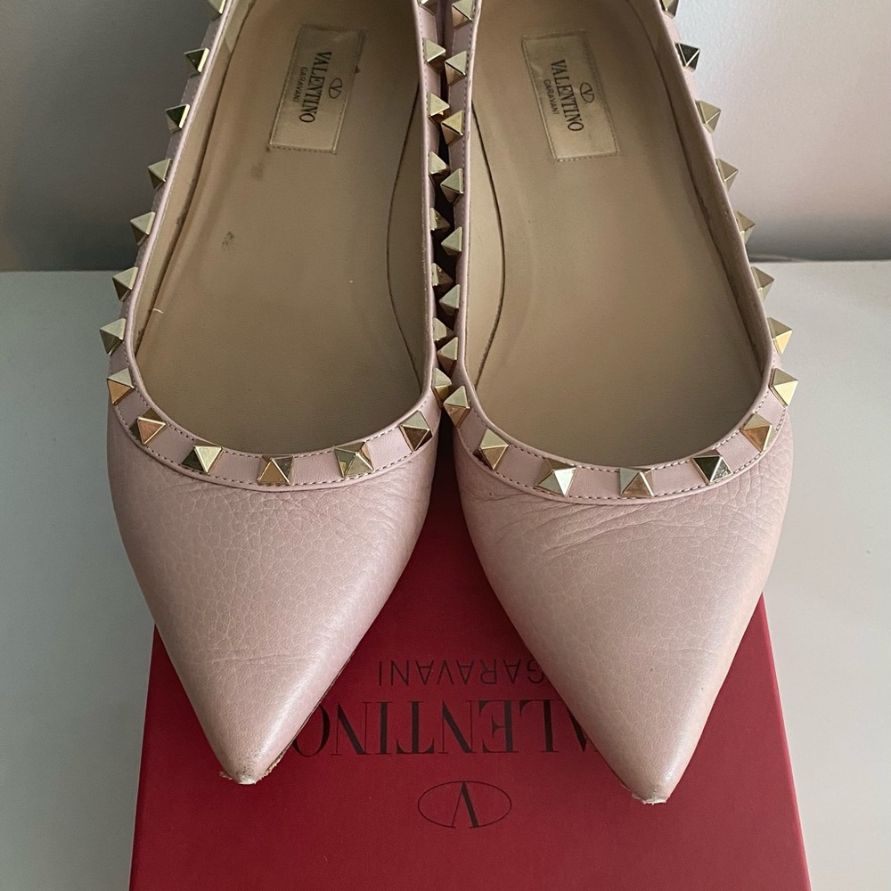 Valentino Pink Stud Flats